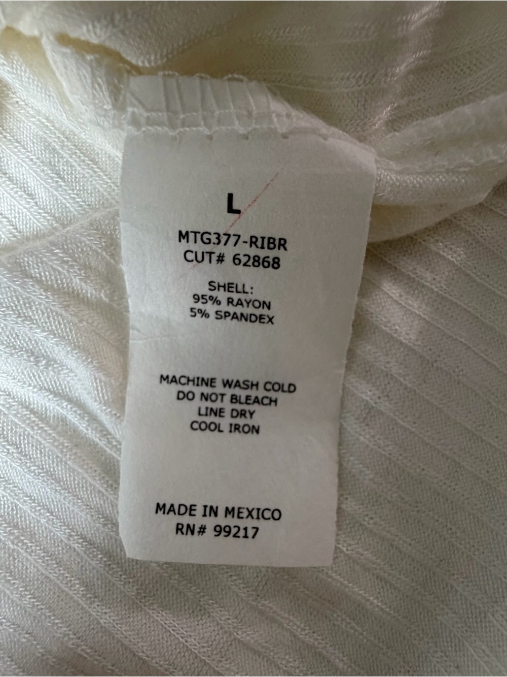 Moa Moa Cream Ribbed Button-Front Tank size large - Picture 7 of 7